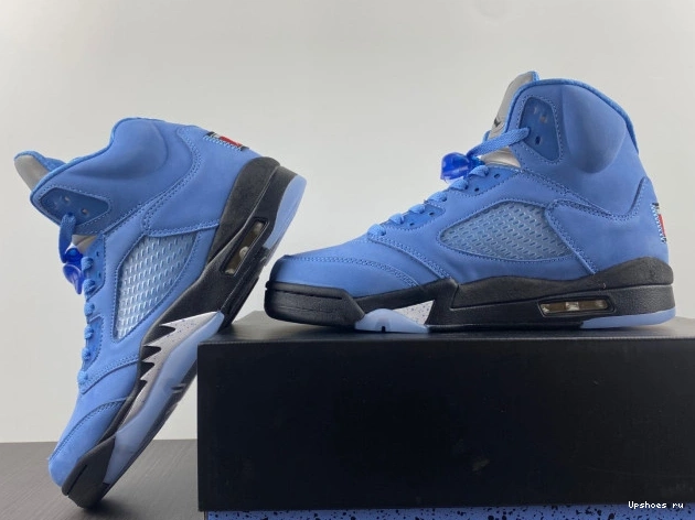  5  “UNC” DV1310-401 Jordan Air RETRO 1228